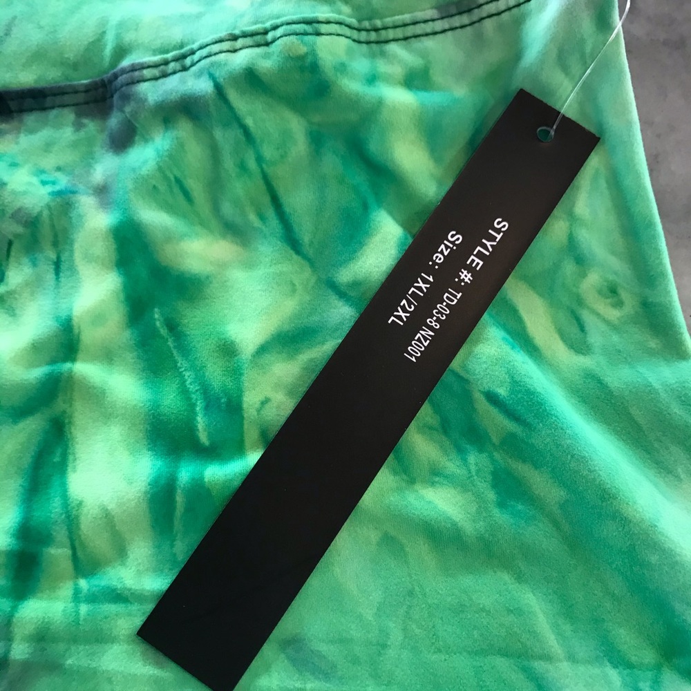 New Mix high Wasted Tie Dye Biker Shorts - Picture 3 of 6